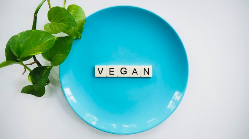 Go Vegan: A Practical Vegan Guide for Beginners