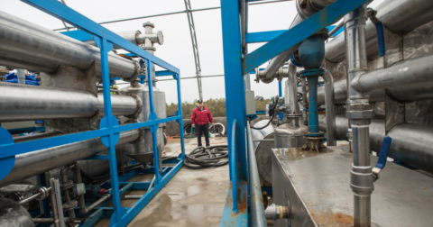 A methane reactor with endothermic gasifier