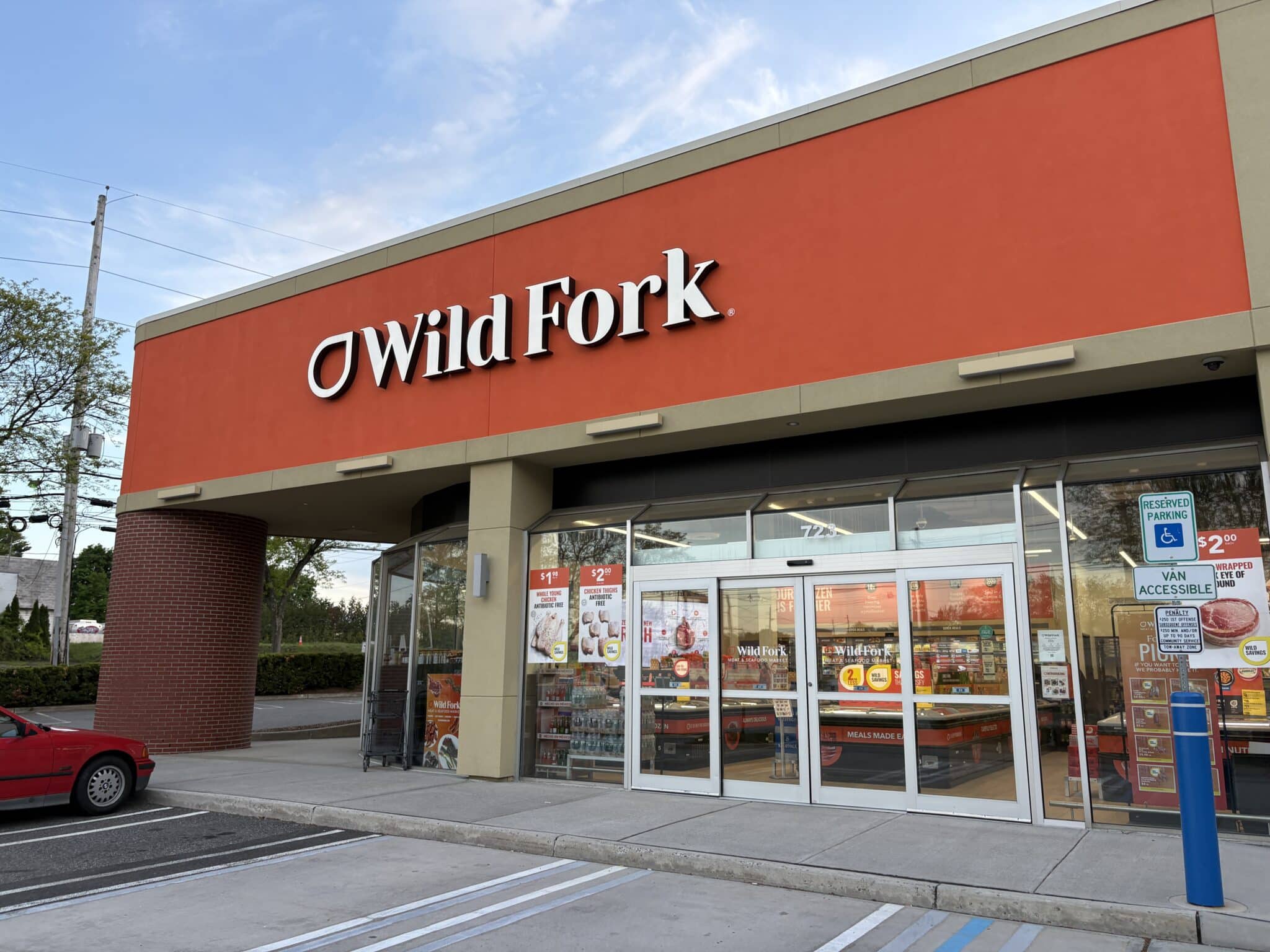The exterior of a Wild Fork grocery store