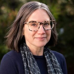 Lisa S. Gardiner, Eos
