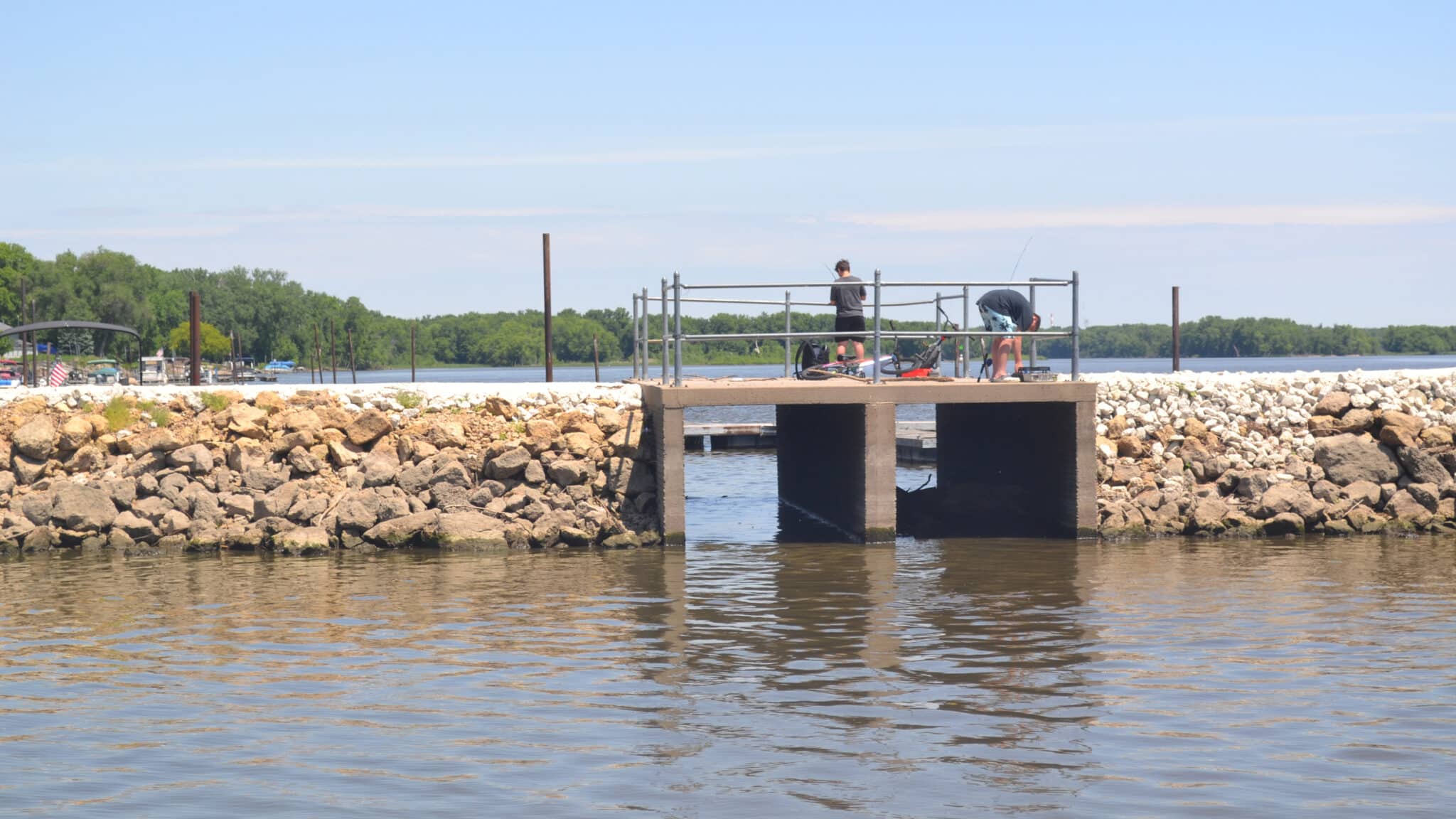 A small bridge over the Mississippi River